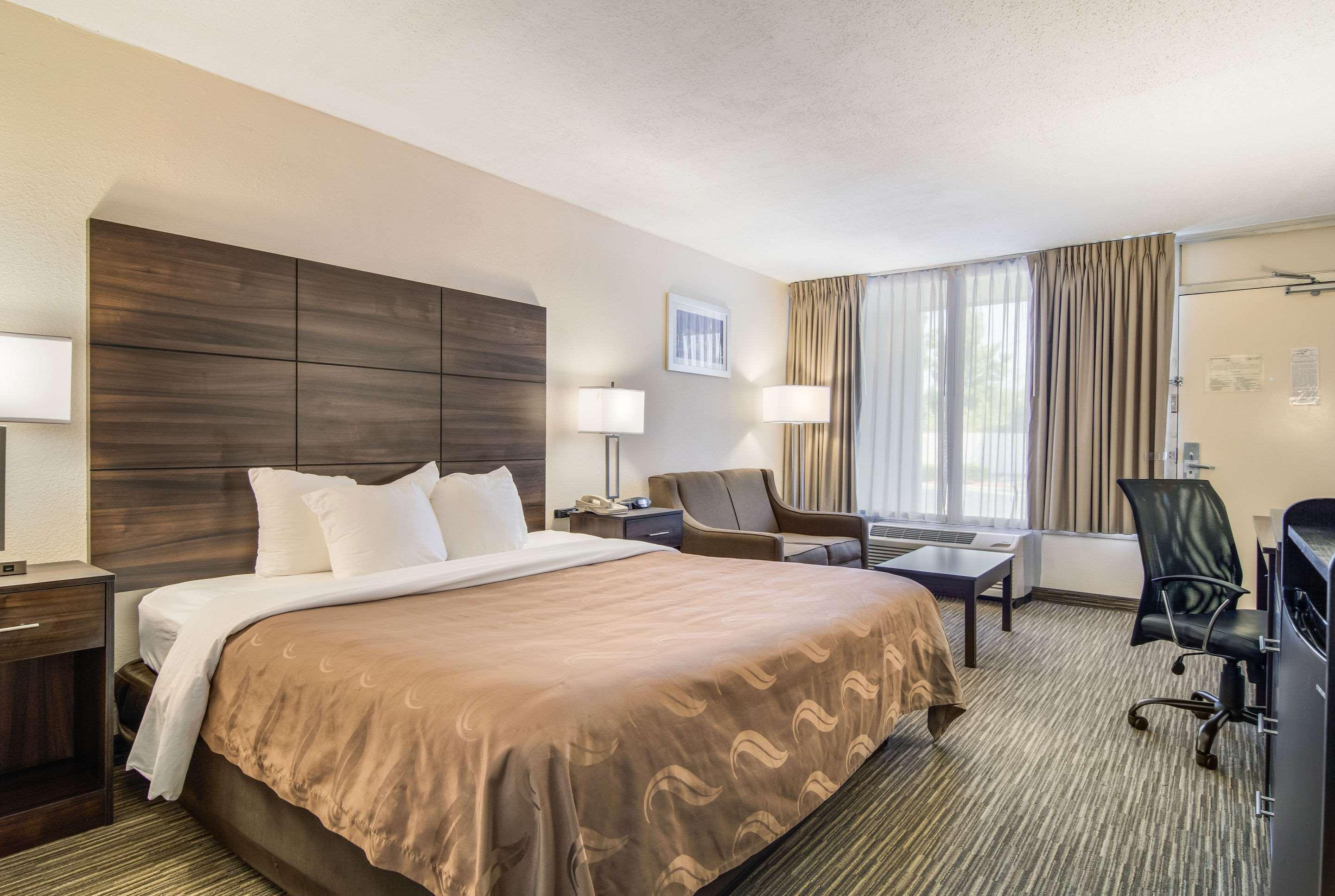 Quality Inn Suwanee I-85 Extérieur photo