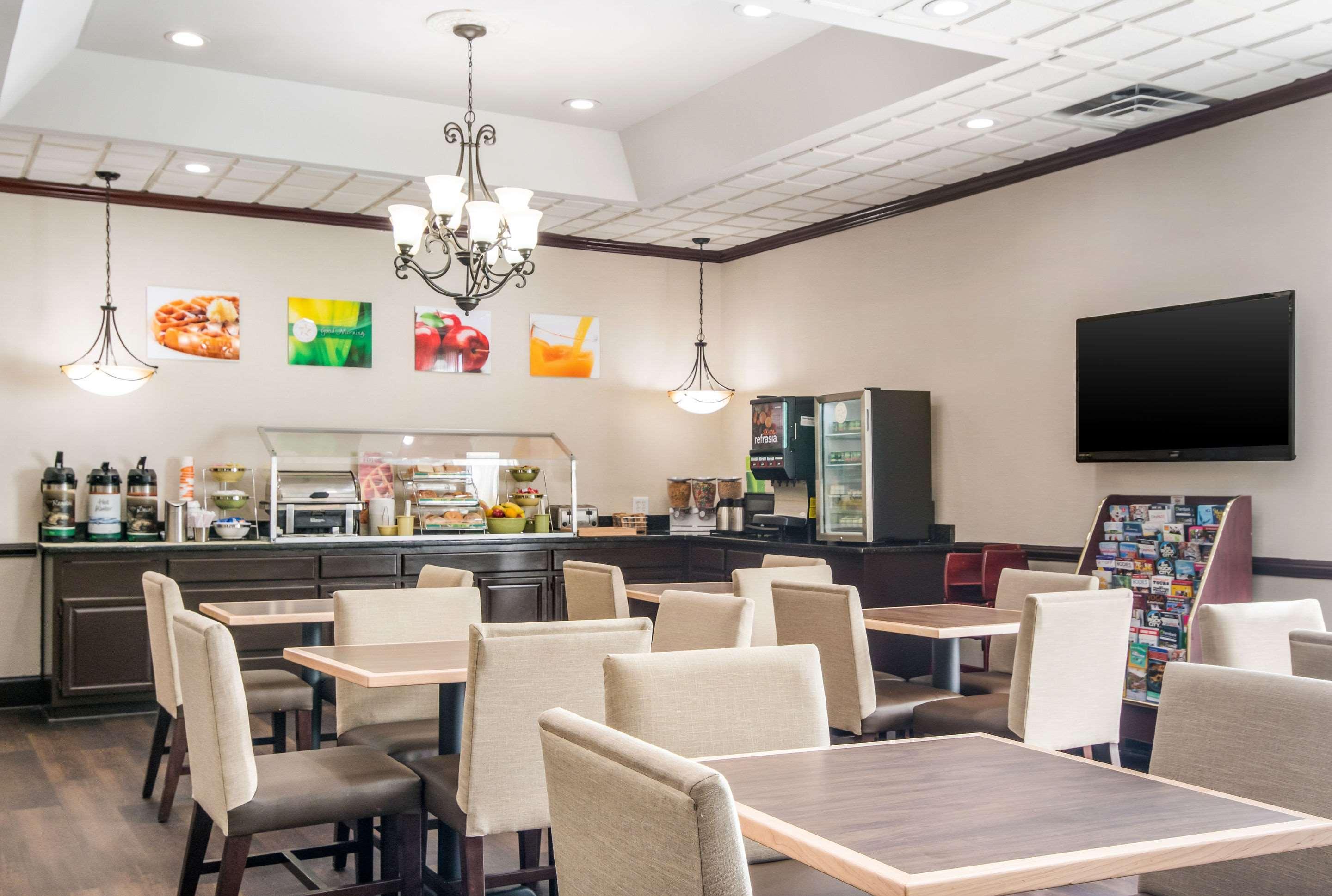 Quality Inn Suwanee I-85 Extérieur photo