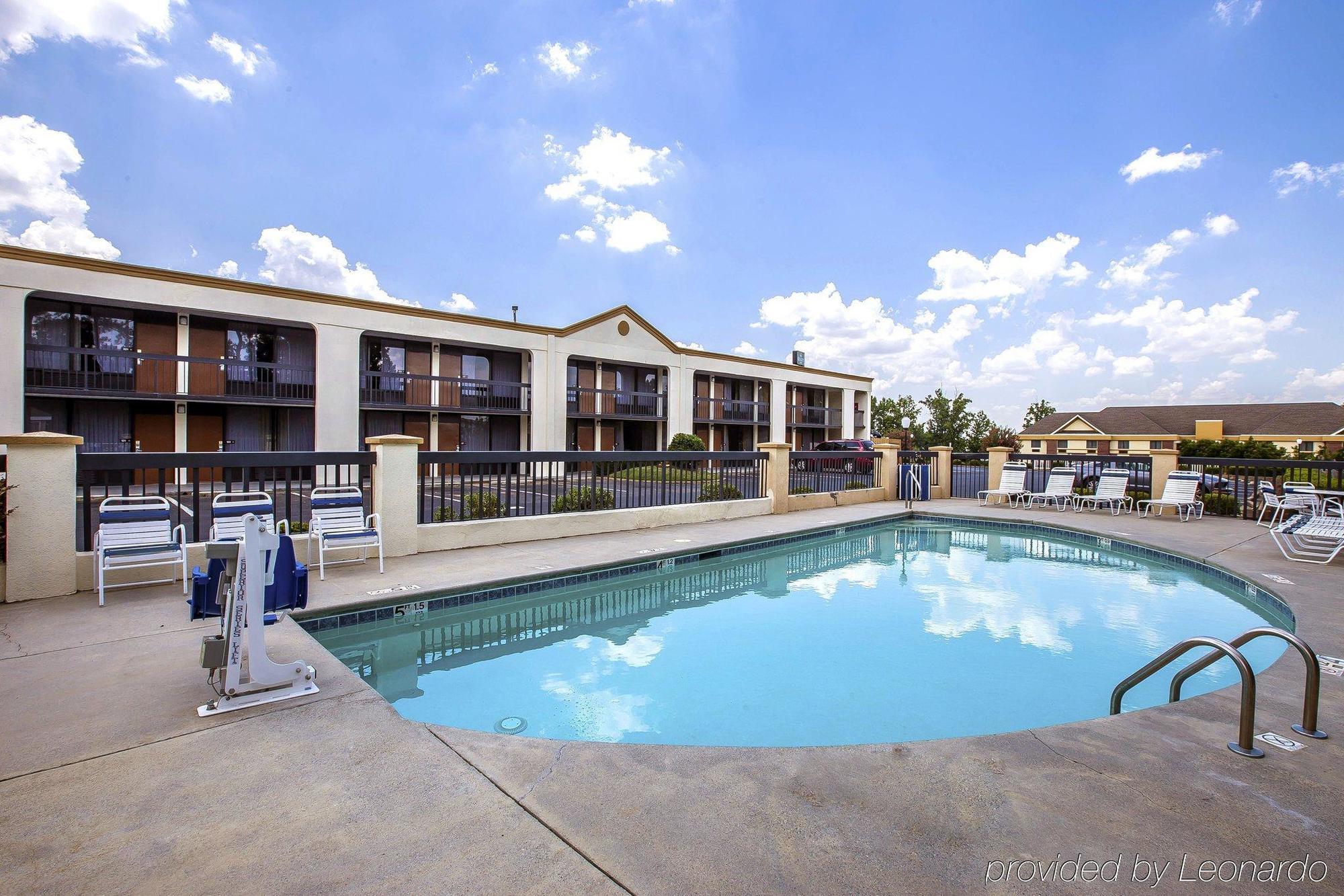 Quality Inn Suwanee I-85 Extérieur photo